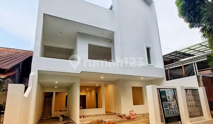 Dijual Rumah Termurah Dalam Komplek Besar di Jagakarsa
