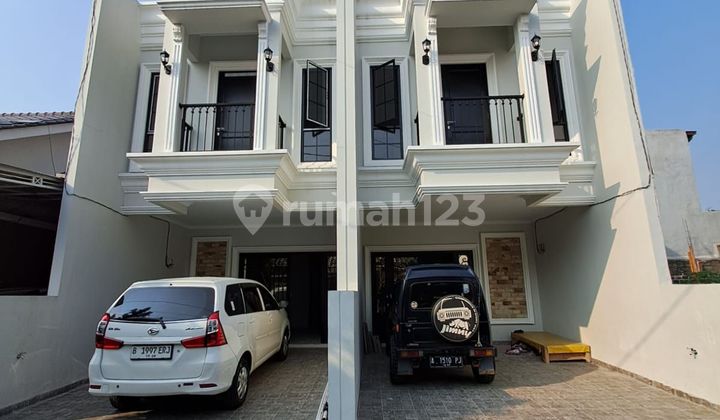 Dijual Rumah Baru Classic Modern Siap Huni di Beji Depok