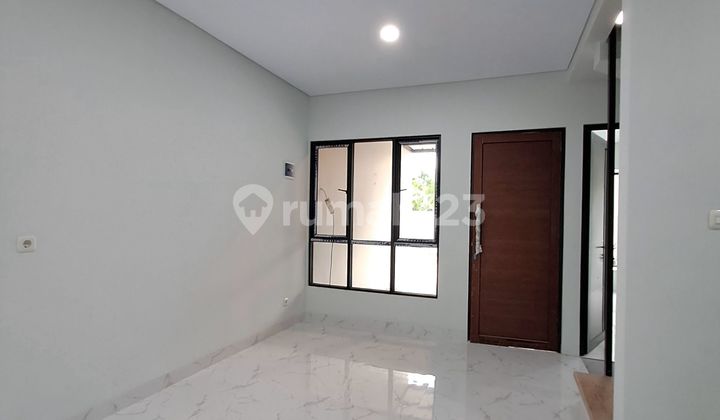Dijual Rumah 2 Lantai 900 Juta Nempel Jagakarsa Jakarta Selatan 2