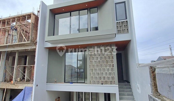 Dijual Rumah Minimalis Modern Dekat Stasiun Lenteng Agung 2