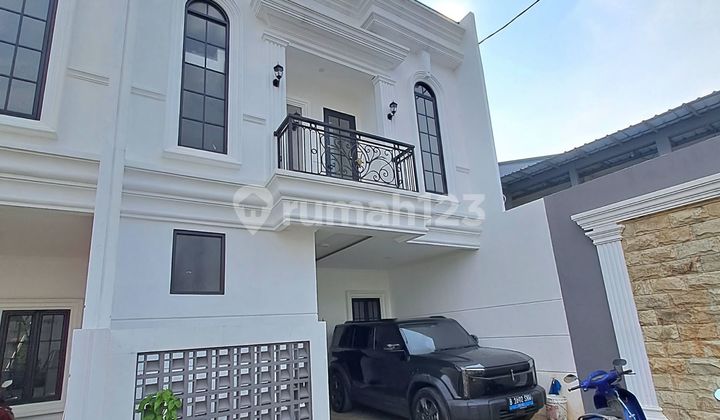 One Billion Rupiah Rooftop House in Jagakarsa, South Jakarta