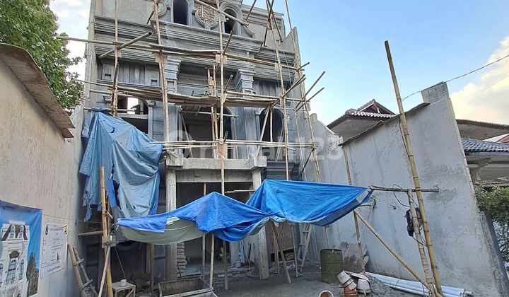 Jual Rumah American Classic Dalam Komplek Dki Jagakarsa 1