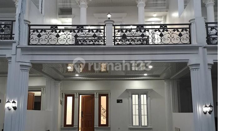 Dijual Rumah Classic Modern Rooftop Dekat Tol Brigif Jagakarsa 2