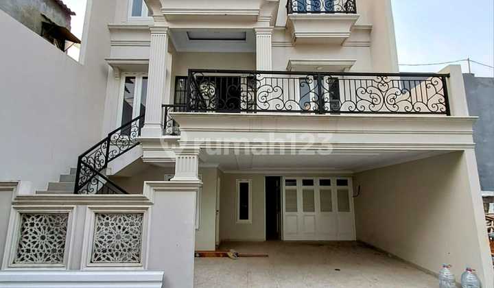 Dijual Rumah Siap Huni dan Murah Dekat Cilandak Jakarta Selatan