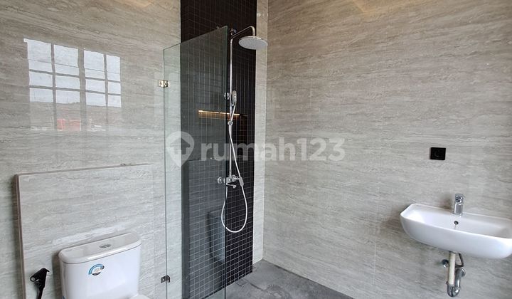 Dijual Rumah 3 Lantai di Ragunan Jakarta Selatan 2