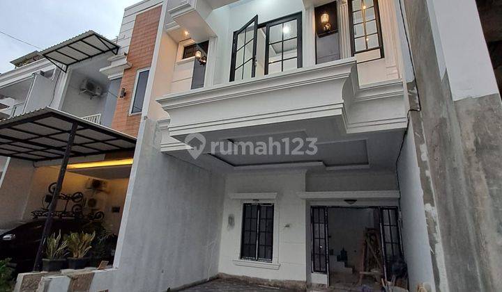 Dijual Rumah Classic Modern Dekat Stasiun Lenteng Agung 1