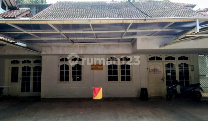 Rumah Ex Kantor Tanah Luas Jual Dibawah Harga Pasar
