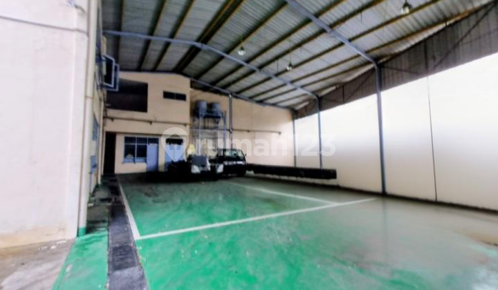 Strategic Commercial Land Ex Workshop Suitable for Various Businesses & Ventures Cheap Price Land Only Strategic Commercial Land Ex Workshop Suitable for Various Businesses & Ventures Cheap Price Land Only