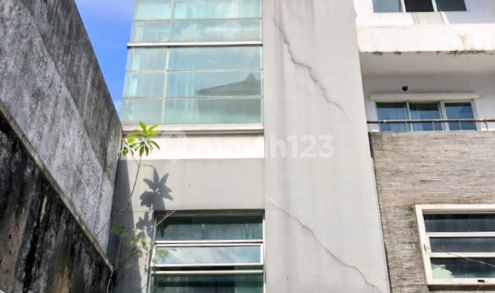 Ruko 3 Lantai Harga Murah Diwilayah Pertokoan Terkenal