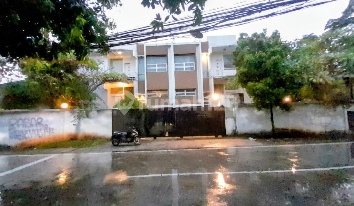 Hunian Bagus 2 Lantai Tanah Luas Murah Dibawah Harga Pasar 2