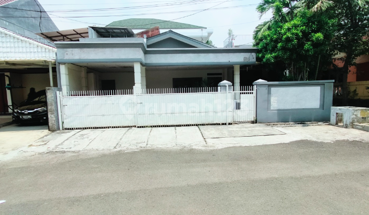 Rumah Bagus Harga Murah Lokasi Elite & Cocok Untuk Investasi