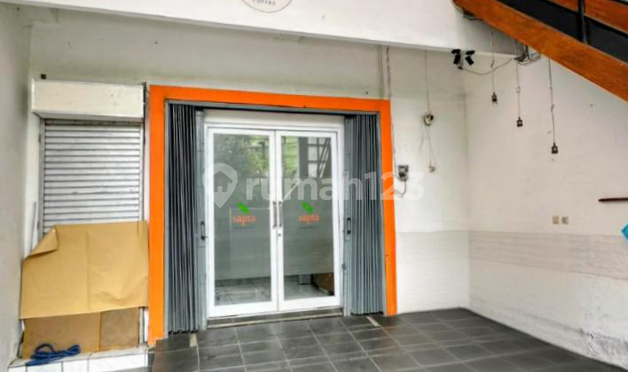 Bangunan 1,5 Lantai Bagus Untuk Tempat Usaha Dan Murah 