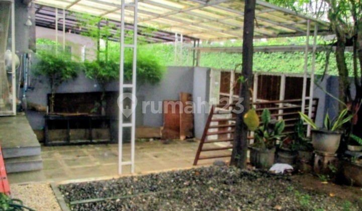 Hunian Asri Bagus dan Tenang 2 Lantai Tanah Luas Jual Murah Dibawah Pasar 2