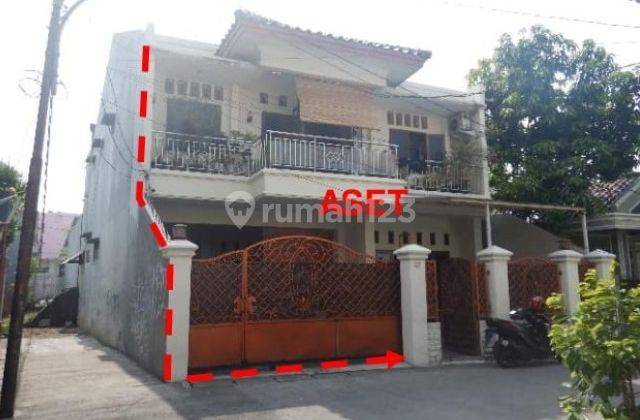 Rumah Bagus Cakep 2 Lantai Jual Murah 2