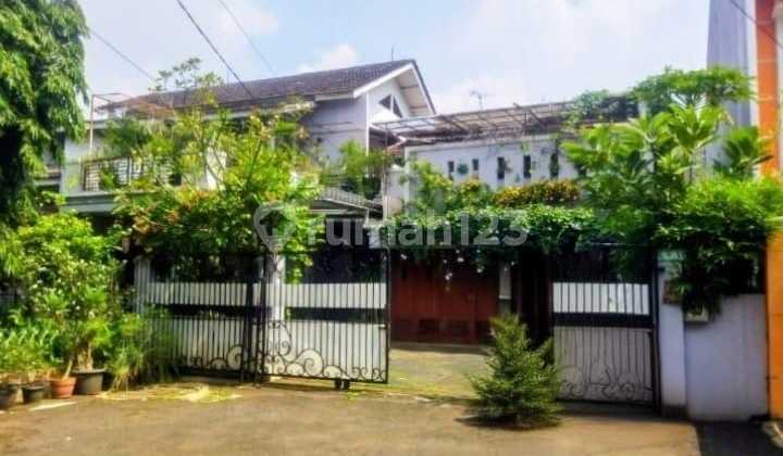 Hunian Luas Bagus & Asri Dijual Murah Hitung Tanah Dibawah Njop.