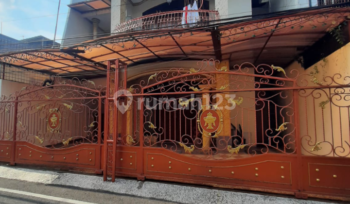 Hunian 2 Lantai Bagus Harga Sangat Terjangkau Dilokasi Strategis