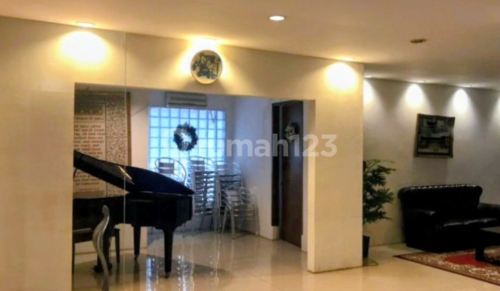 Rumah Bagus Luas Dikawasan Elite dan Strategis Dijual Jauh Dibawah Harga Pasar Rumah Bagus Luas Dikawasan Elite dan Strategis Dijual Jauh Dibawah Harga Pasar