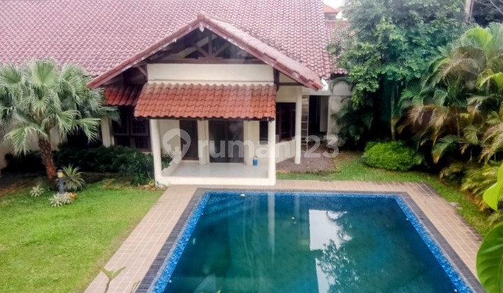 Bangunan Bagus Dan Sangat Luas Dijual Murah Hanya Hitung Tanah Dibawah Pasar