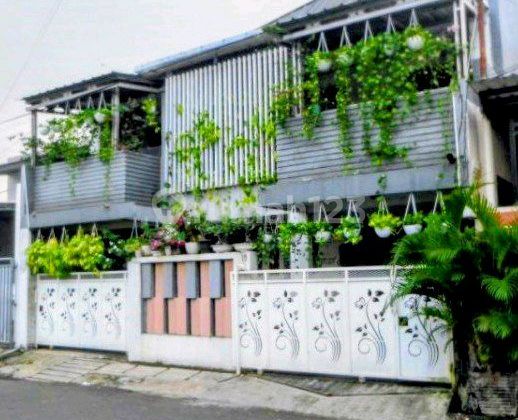 Rumah Murah Dibawah Harga Pasar Dengan 2 Lantai Lokasi Strategis 1