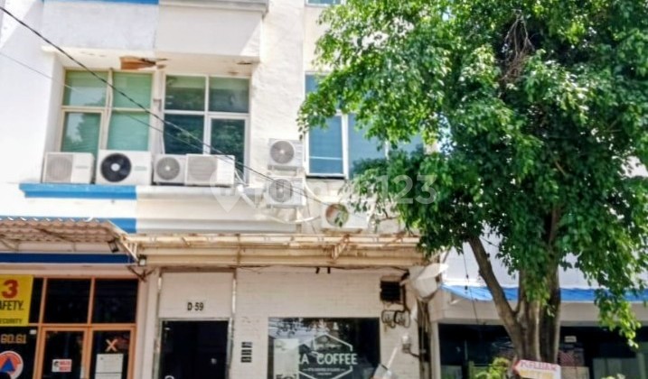 Ruko Bagus 3 Lantai Dijual Murah