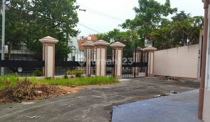 Rumah Cocok Komersial SHM Jl.diponegoro Surabaya 2