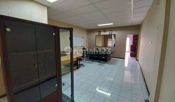 Ruko Juanda 3 Lantai Strategis Parkir Luas 2