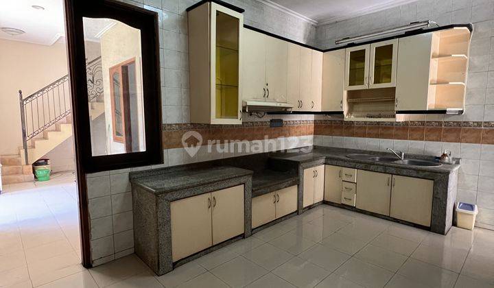 Rumah Manyar Jaya Mewah Siap Huni Furnished 2