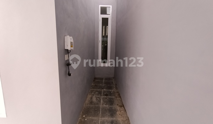 Rumah Siap Huni Konsep Minilamis Modern Lokasi Gunung Terang 7