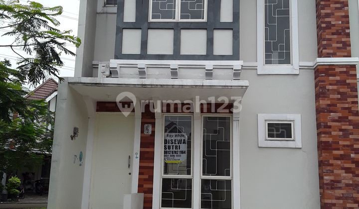 House in Banara Serpong, Ambara Cluster, 2 Floors, Good Condition, Freehold Title