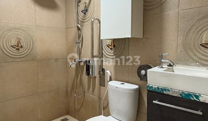 HOT DEALS....Beautiful Ready-to-Occupy Homes in the One Gate Emerald Cluster, Bintaro 2