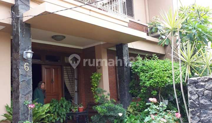 Nice House Ready to Live Large Rooms in Strategic Location Bintaro Housing Sector 2