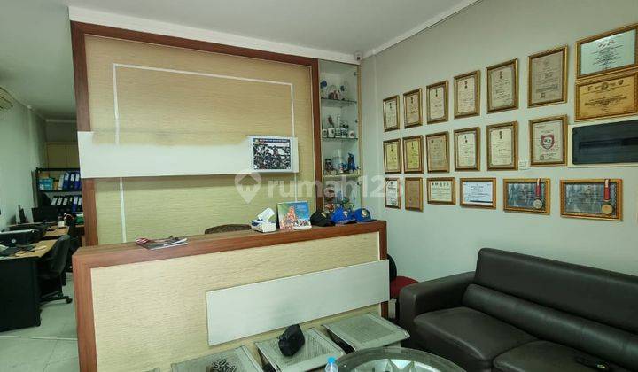 Ruko Kebayoran Square Bintaro Sektor 9 Rapi Bagus Siap Pakai Harga Menarik