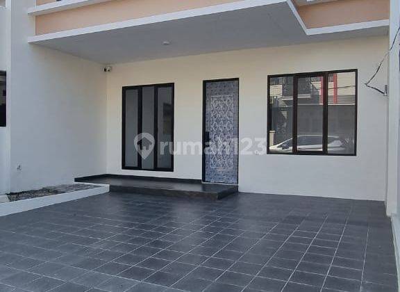Rumah Brand New Bagus Dalam Komplek Perumahan Graha Bintaro 1