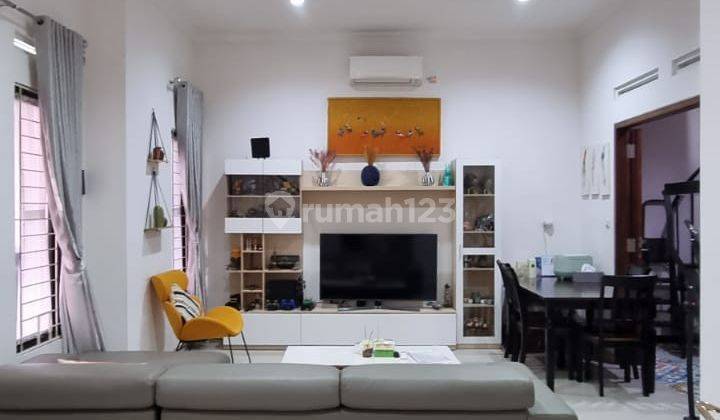 Rumah Furnished Bagus Siap Huni Dalam Komplek Perumahan Bintaro Sektor 9