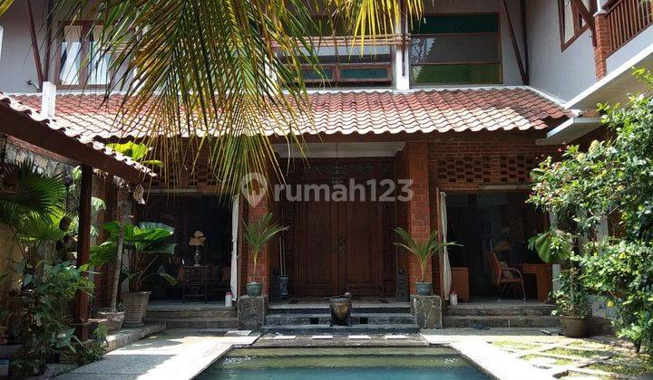 Rumah Cantik Ada Pool Harga Menarik Dalam Komplek Perumahan Bintaro Sektor 9 1