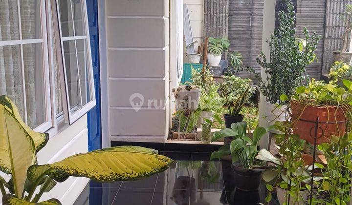 Rumah Bagus Rapi Siap Huni di Perumahan Bintaro Sektor 9 2