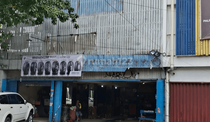 Hot Deals Bangunan Ruko 3 Lantai di Lokasi Strategis Gunung Sahari Jakarta Pusat 