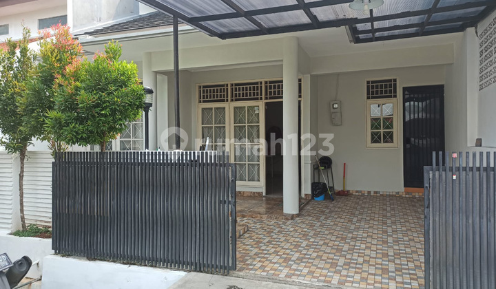 JUAL CEPAT....RUMAH 2 LANTAI BAGUS SIAP HUNI di Bintaro Sektor 9 JUAL CEPAT....RUMAH 2 LANTAI BAGUS SIAP HUNI di Bintaro Sektor 9