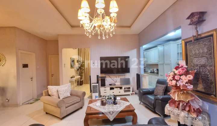 HOT DEALS....FULLY FURNISHED READY-TO-OCCUPY HOUSE In Kebayoran Bintaro District