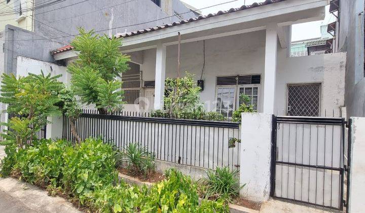 Hot Deals Rumah Hunian Punya 6 Kamar Kost An di Lokasi Strategis Cempaka Putih