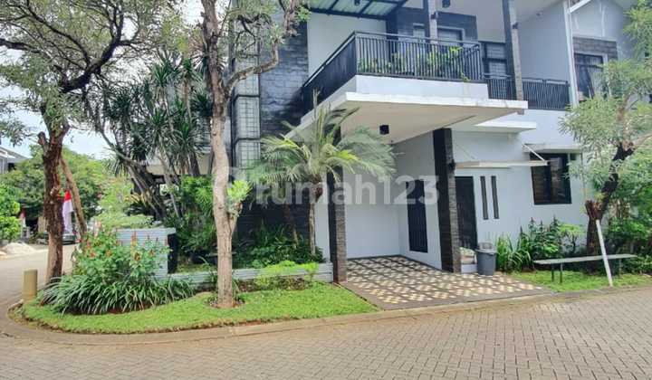 Good Hook House Ready to Occupied Strategic Location Bintaro Sector 9