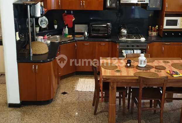 FURNISHED HOUSE Excellent Ready to Occupy in Strategic Location Bintaro Sector 9 2