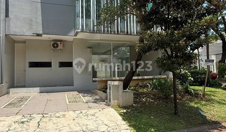 Dijual Cepat.....Rumah Discovery Eola Bintaro Hook Samping Taman