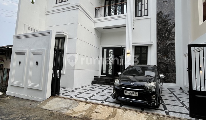 Rumah Cantik Dekat Ugm dan Kota Jogja Rumah Cantik Dekat Ugm dan Kota Jogja