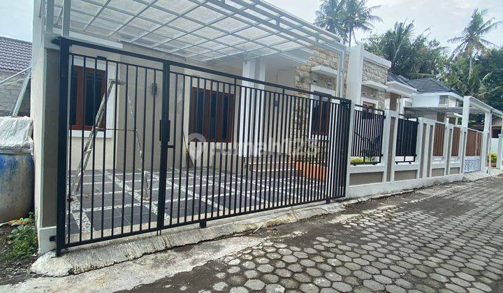 Cluster Mewah Barat Kota Jogja Hanya 10 Menit Ke ugm Furnished 6