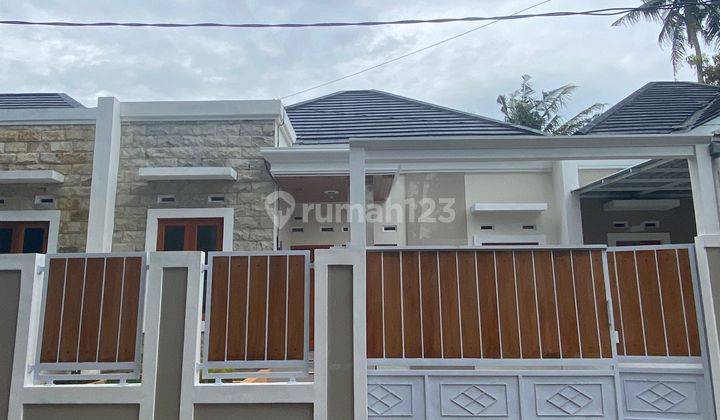 Cluster Mewah Barat Kota Jogja Hanya 10 Menit Ke ugm Furnished 9
