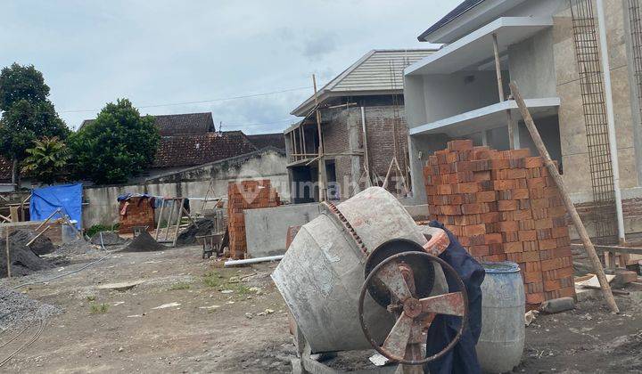 PERUMAHAN DEKAT KOTA HANYA 10 Menit Ke MALIOBORO Rumah 9
