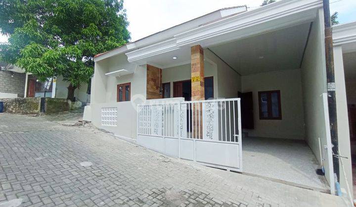 RUMAH SIAP HUNI DALAM PERUMAHAN MAGUWO 2