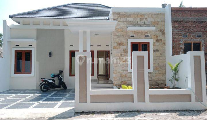 RUMAH MEWAH HARGA MURAH BARAT TUGU JOGJA SiDOARUM Rumah 1