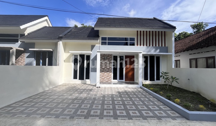 Rumah Cantik Murah Godean Dekat Rs Atturot